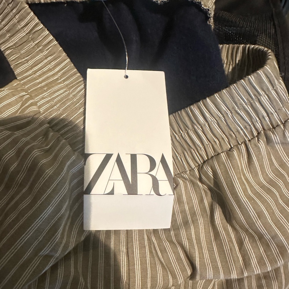 Zara Contrasting Stripped Varsity Pants - Picture 7 of 9